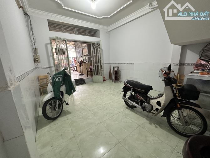 Mặt tiền Lê Thị Chợ, ngay Huỳnh Tấn Phát ,Q7 giá chỉ 110tr m2.  Nhà 2 tầng đang cho thuê c - 2