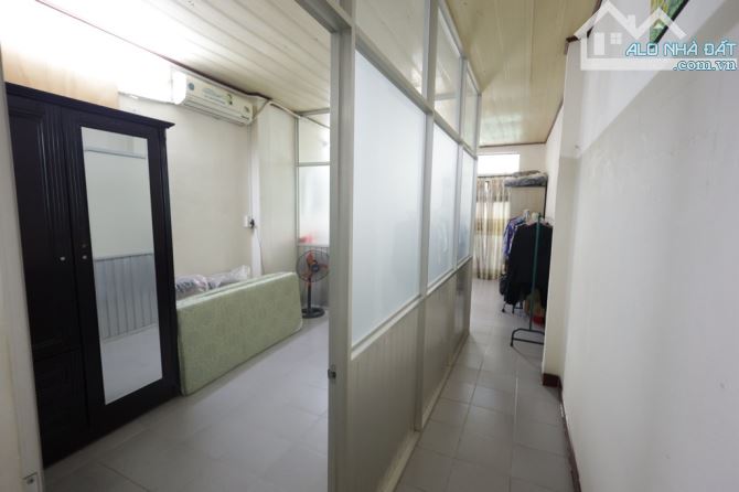 B.ÁN NH.À  SÁT HẺM OTO - 47M2 -GẦN NGÃ 4 BẢY HIÊN - KHU VỰC AN NINH  Cách Mạng Tháng 8 giá - 2