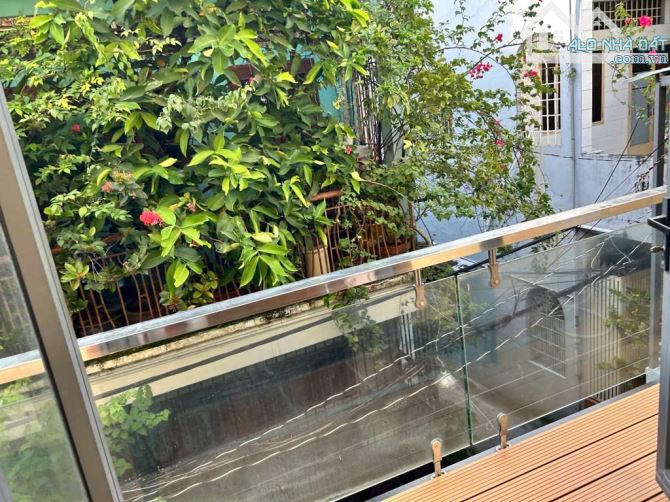 BÁN NHÀ HẺM CMT8 – ĐỐI DIỆN CÔNG VIÊN LÊ THỊ RIÊNG – 2 TẦNG – 70M² – NHỈNH - 2