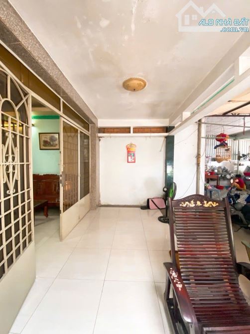 🏠 GẤP BÁN GẤP BÁN ‼️ 🌇 NGANG 7M - LÔ NHÌ HUỲNH TẤN PHÁT - NHÀ CŨ BÁN ĐẤT - CHỈ 50tr/m2 - 2