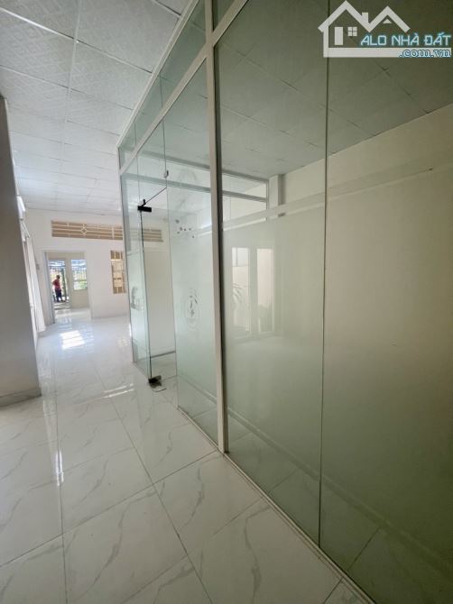 MUA ĐẤT TẶNG NHÀ - 136M2 NGANG 6,5M - XE TẢI NGỦ TRONG NHÀ - HUỲNH TẤN PHÁT - HƠN 7T.Ỷ - 2