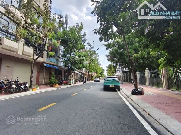 BÁN NHÀ 4 TẦNG 4X20M - MẶT TIỀN ĐƯỜNG SỐ CAO LỖ, QUẬN 8 -  GIÁ CHỈ 13.5 TỶ - KHU VIP BÀN - 2
