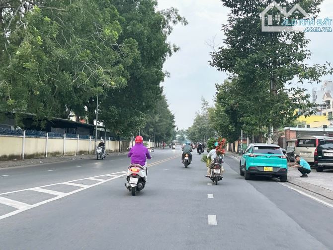 Chính chủ gửi bán 2 mặt tiền Tân Sơn 150m2 ngang 5m KD làm VP, Cty gần ga T3 chỉ 22.5 tỷ - 2