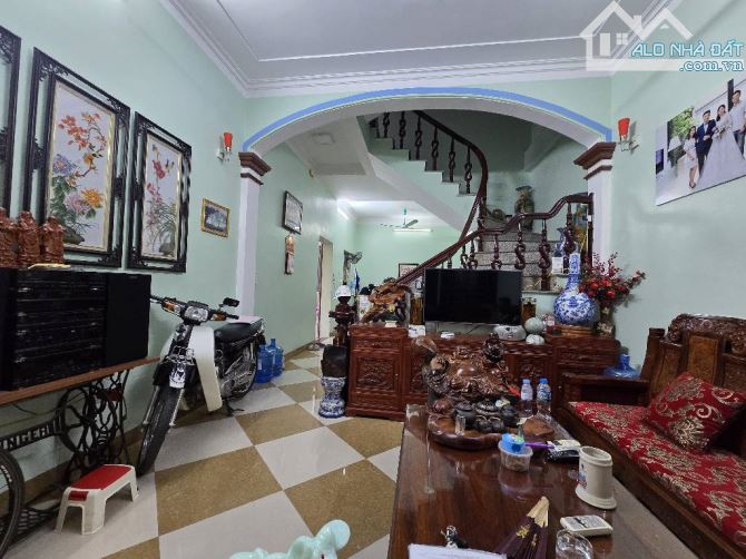 Nhà Liên Mạc phân lô ô tô DT 50m² – 5 tầng – Mặt tiền 4.3m – Giá 8.6 tỷ - 2