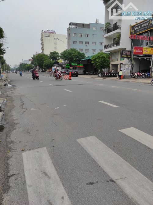 Bán nhà MTKD Tây Thạnh Tân Phú 8x26m cấp 4 giá 35 tỷ TL (cách Lê Trọng Tấn 300m) - 2