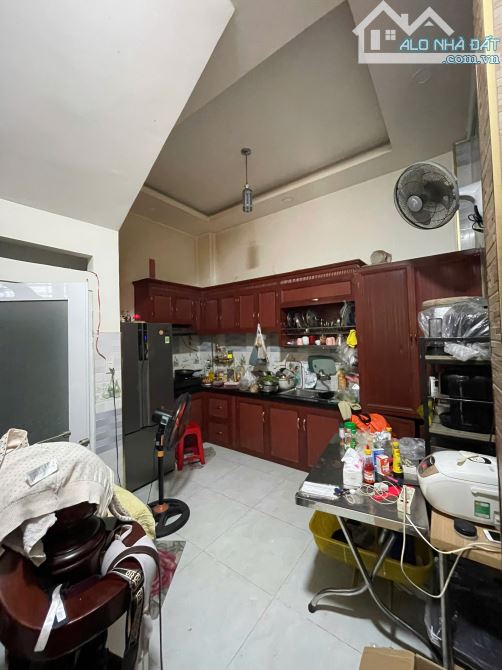 Nhà 4 tầng, DT 40m², HXH, mua vào ở ngay, hơn 5 tỷ - Ni Sư Huỳnh Liên, Tân Bình - 3