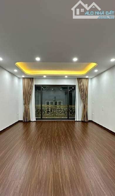 6 tầng thang máy – ô tô tránh – Phùng Chí Kiên – chỉ 26 tỷ - 3
