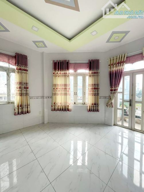 CHÍNH CHỦ BÁN NHÀ MỚI 4MX16M - 3 TẦNG -  NGAY UBND RẠCH KIẾN – GIÁ CHỈ 1.89 TỶ - 3