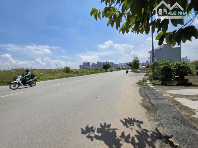 🔥🏤 HÀNG VIP ĐS 6 LONG BÌNH NHÀ 4 TẦNG FULL NỘI THẤT CHỈ 5.9 TỶ(TL) –SÁT VINHOME Q9 - 3