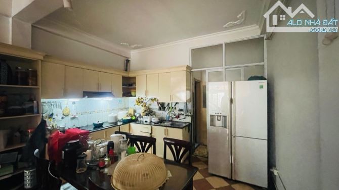 GIA ĐÌNH CẦN BÁN CĂN NHÀ NGỌC THUỴ 60M2 5T MT4M GIÁ NHỈNH 15TỶ THÔNG HỒNG TIẾN Ô TÔ TRÁNH - 3