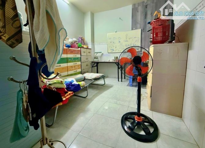 🏡Bán MT hiếm Đường số ( Bình Phú ) - 30m2 - 4 Tầng BTCT , 4Pn - MT đường 5m , An Ninh 🏡 - 3