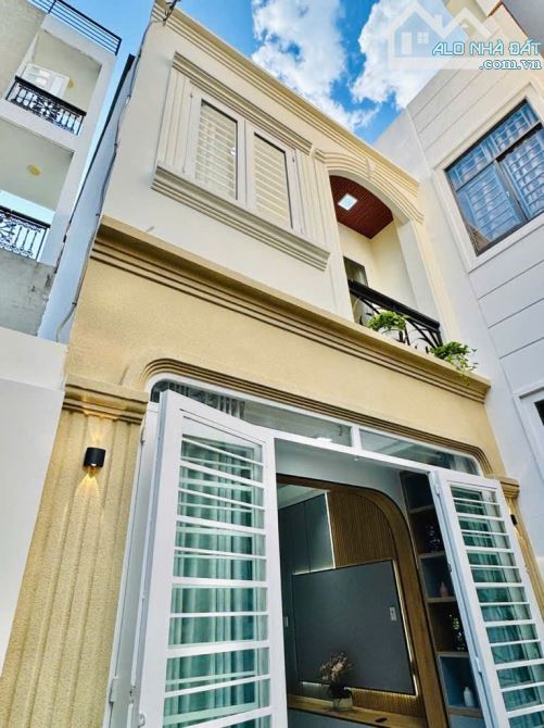 NHÀ ĐẸP FULL NỘI THẤT – VỊ TRÍ ĐẸP NGAY CÔNG VIÊN LÀNG HOA GÒ VẤP - 3