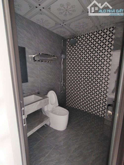 🏡 BÁN NHÀ 5 TẦNG – 40M² – Ô TÔ NGỦ TRONG NHÀ – CÁCH ĐẠI LỘ THĂNG LONG CHỈ VÀI TRĂM MÉT - 3