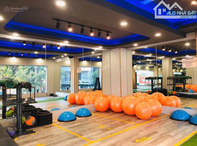 Vip! Siêu đẹp! Mặt tiền đường Hàm Nghi Phường Bến Nghé Quận 1 - 3