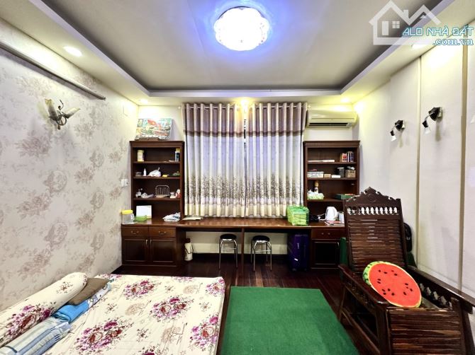 Gần Mặt Tiền, Hẻm Xe Hơi, 74m2, Ngang 4.3m, 4 Tầng, Nguyễn Xí, Phường 13, Bình Thạnh. - 3