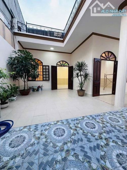 CG-Căn  BIỆT THỰ MINI -TÂN ĐÔNG HIỆP (DĨ AN CŨ),TP.HCM 150m2 ngang 10m, sân oto chỉ 4.8ty - 3
