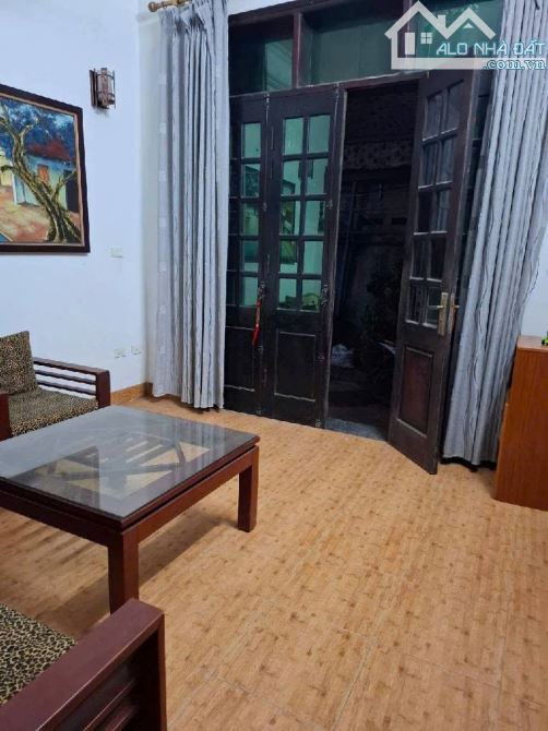 SIÊU PHẨM BÁN ĐẤT TẶNG NHÀ 2 TẦNG - DT60M2 - MT RỘNG - 10M RA Ô TÔ - FULL NỘI THẤT - 3