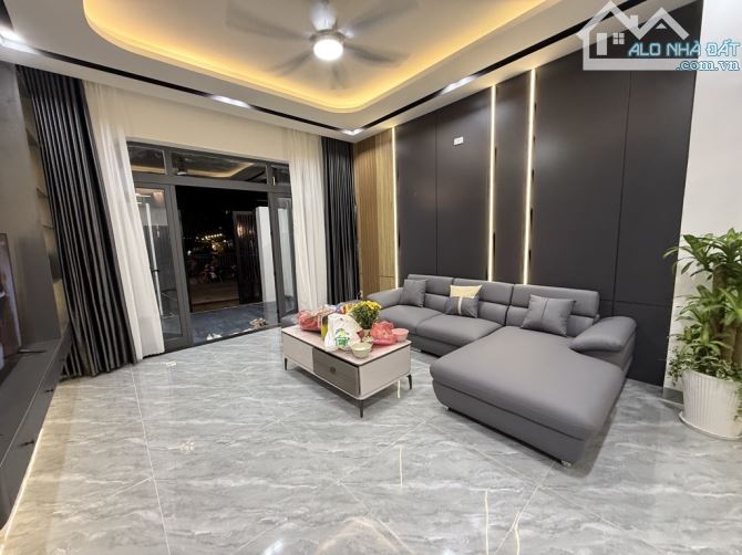 NHÀ 3 TẦNG MẶT TIỀN YÊN KHÊ 2 - VIEW KÊNH GẦN BIỂN THOÁNG MÁT - 3
