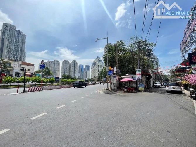 SIÊU PHẨM HẺM XE HƠI SÁT Q1 GIÁ 100TR/M2 - DT 96M2 - GIÁ 8,6 TỶ - CẢI TẠO ĐỂ Ở HOẶC CHDV - 3