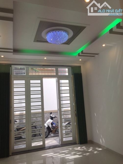 NNC Thích Quảng Đức Phú Nhuận 4x11m 3 Lầu 4PN. Giá 18 triệu/ tháng - 3