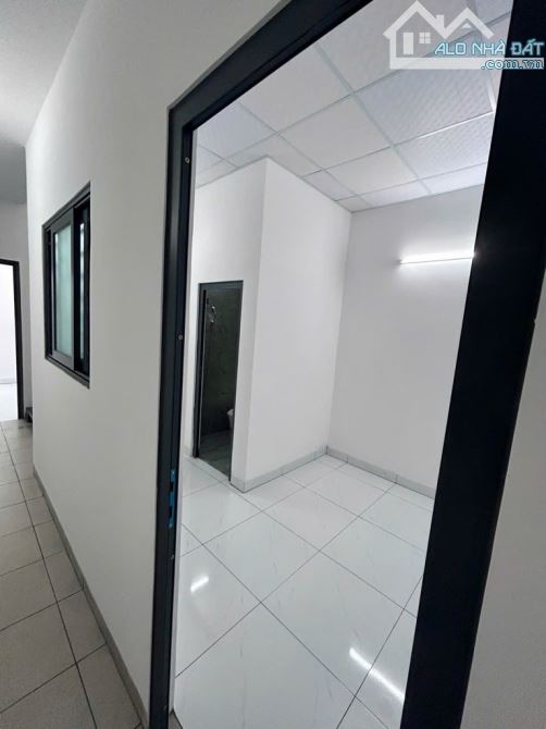 Bán nhà định cư Mỹ - Nguyễn Tất Thành Q4 - 2 tầng 66m2 - Thấp hơn 5Tỷ - 3