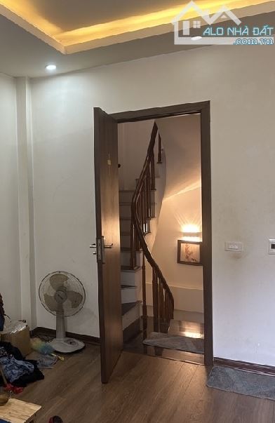 🔥 NHÀ PHỐ NGỌC TRÌ - THẠCH BÀN_HƠN 5 TỊ 🔥 NGÕ SIÊU NÔNG – FULL NỘI THẤT XỊN – Ở NGAY - 3