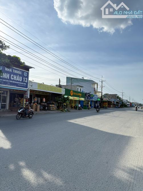Bán dãy trọ 150m2 - Thu nhập cao - Kinh Doanh TỐT - TMT đ. Kính Nổi Dĩ An 👇. - 3