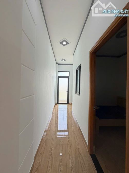 Nhà mới SHR – cách Chợ Dĩ An 1 chỉ 200m – full nội thất, ô tô đỗ cửa, giá chỉ 5,2 tỷ! - 3