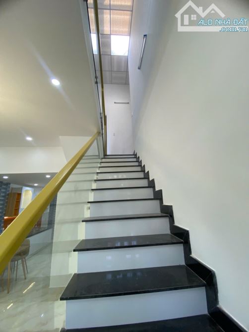 💎BÁN NHÀ KIỆT NGUYỄN KHOA CHIÊM - GẦN TRƯỜNG ĐẠI HỌC NGOẠI NGỮ HUẾ -  2 tỷ490 - 3