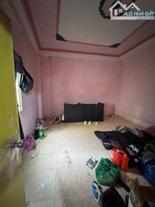 (Q8)NHÀ BÁN GẦN CẦU LÒ GỐM-NỞ HẬU TÀI LỘC-NHĨNH 3 TỶ - 3