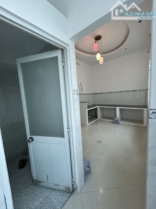 LÔ GÓC 2 MẶT TIỀN Ô TÔ 7 CHỖ ĐẬU CỬA PHÚ THUẬN QUẬN 7   Nhà 4TẦNG 4X19( 70 M2), - 3