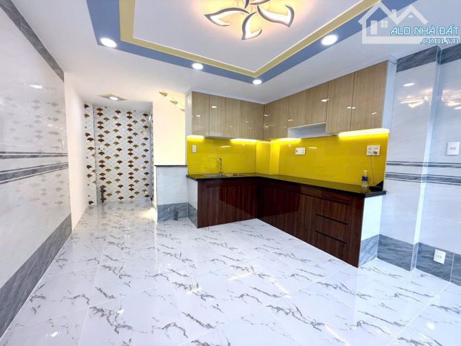 40m2 4 tầng ngay Phan Đăng Lưu Bình Thạnh chỉ hơn 7ty - 3