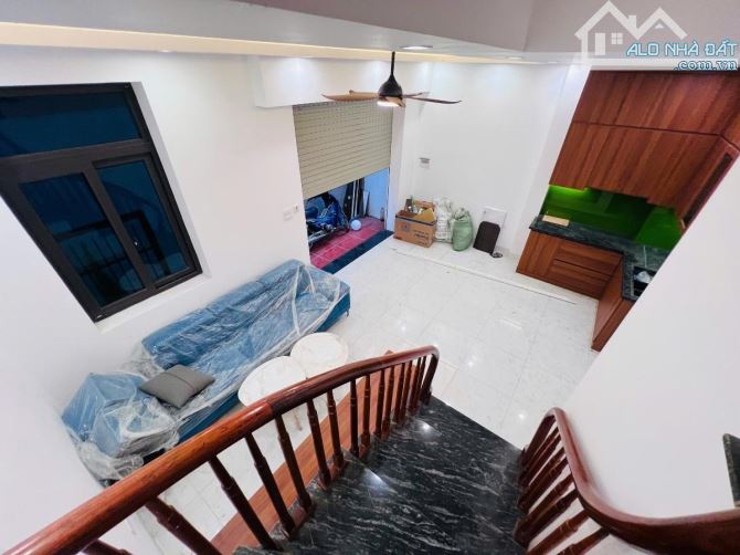 SIÊU PHẨM NHÀ ĐẸP PHÚ ĐÔ - LÔ GÓC - MẶT TIỀN LỚN - GẦN Ô TÔ - FULL NỘI THẤT - Ở NGAY - 3