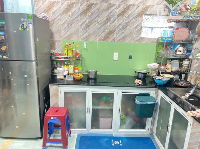 Nhà hẻm Võ Thị Sáu Vĩnh Trường gần chung cư Ph dt 70m2 cách biển 1,5km - 3