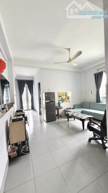 Nhà 4 lầu Đường số 10, Bình Tân - Giá 6.4 tỷ ​Chính chủ bán  nhà tại Đường số 10 bình tân - 3