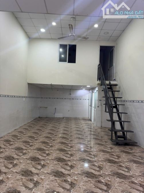 BÁN NHÀ MT - C4 - 100M2 - ( 5 x 20m ) -  AN PHÚ ĐÔNG - QUÂN 12.  NHỈNH : 10  TỶ TL TỐT. - 3