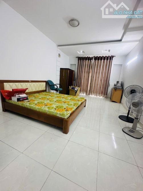 Phú Nhuận - Hẻm xe tải - Khu VIP Phan Đăng Lưu - 40m2 (4x10) 4 tầng - sổ vuông- Chỉ 13.5 - 3