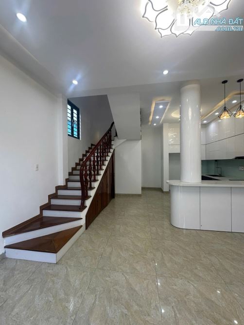 💥 NHÀ 3 TẦNG MỚI 60M² – MẶT TIỀN TRẦN THÁI TÔNG 7.5M – KHU CÁN BỘ BỘ ĐỘI – GIÁ CHỈ 5,9 TỶ - 3
