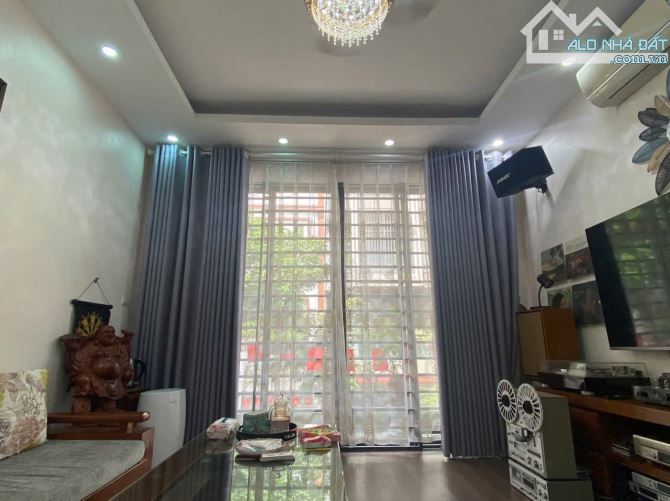 NHÀ ĐẸP DÂN XÂY – Ô CHỜ THANG MÁY - KIẾN HƯNG  - PHÂN LÔ - VIA HÈ - Ô TÔ TRÁNH - KD - 50M2 - 3
