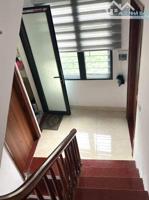 LIÊN MẠC - LÔ GÓC 2 thoáng vĩnh viễn - Ô TÔ TRÁNH, NGÕ THÔNG - 4 Tầng. Giá 6,5 tỷ còn TL - 3