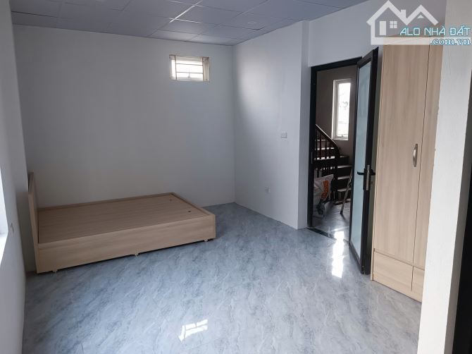 Cho Thuê CCMN 75 Đường Láng Đống Đa 25m2 Studio Cửa Sổ Ban Công Thang Máy Giặt Chung - 3