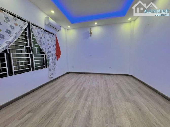 Nhà Trung Tâm Mỹ Đình, Ở Sướng, Nội Thất Đẹp, Mới 39M2 x 5 Tàng Giá 8.6 tỷ - 3