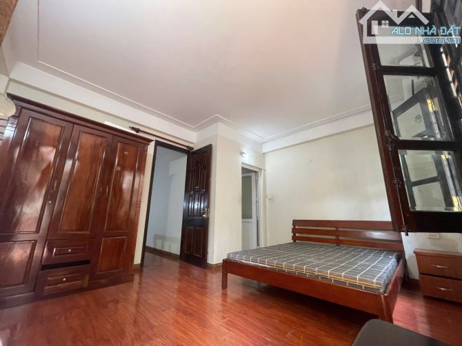 Cho Thuê CCMN Ngõ 111 Xuân Diệu Tây Hồ 25m2 Studio Ban Công Cửa Sổ Vskk Thang Bộ Full Đồ - 3