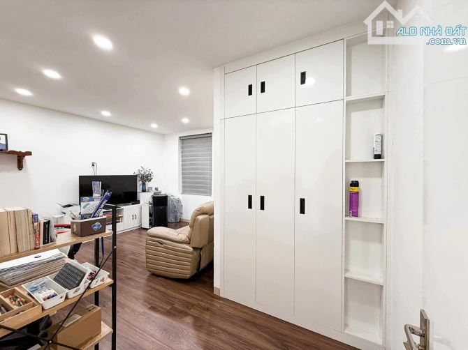 Bán nhà Bình Thạnh hẻm xe hơi 117 Nguyễn Hữu Cảnh - 4x18m 3 tầng sát Quận 1 Full nội thất - 3
