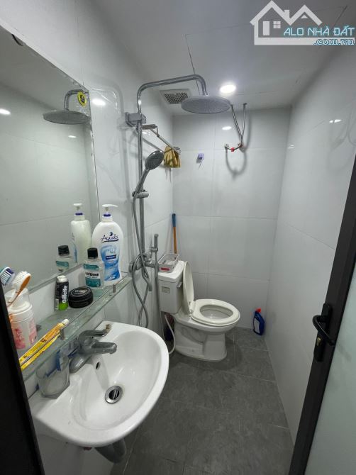 Bán nhà cấp 4 Nguyễn Văn Linh, Long Biên 55m2 giá chỉ 2,8 tỷ - 3