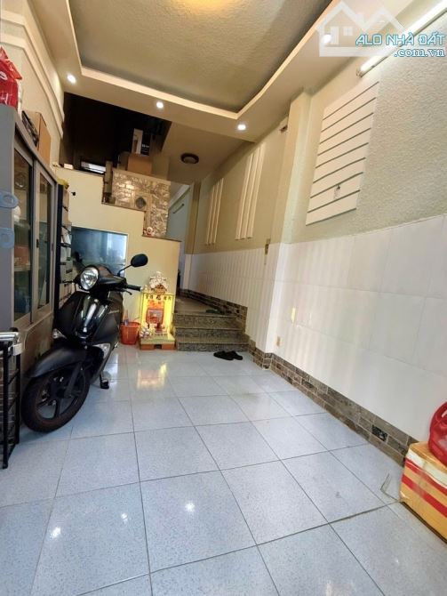 BÁN NHÀ P10, Q6- ĐƯỜNG VÀNH ĐAI- 4 TẦNG- MẶT TIỀN SIÊU HIẾM- CỰC ĐẸP- CHỈ 5.7 tỷ - 3