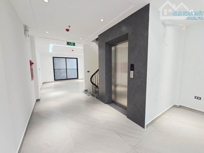 Phân lô 5 tầng, thang máy, 80m2, tại LK Linh Đàm, Hoàng Mai, 2 mặt đường, view công viên. - 3