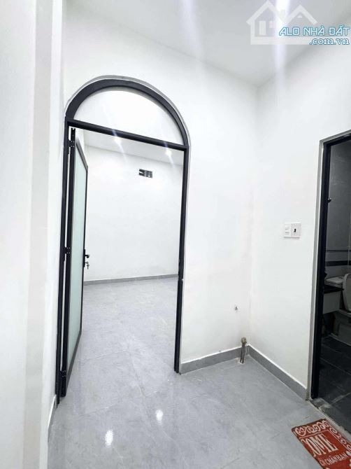BÁN NHÀ TRỆT LỬNG LÊ VĂN KHƯƠNG Q12 GIÁ RẺ 3,45 TỶ DIỆN TÍCH 55M2 (4x14) - 3