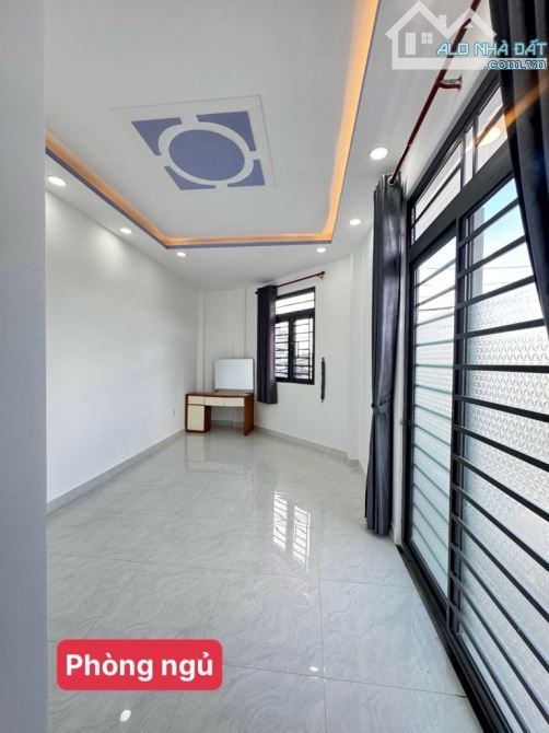 LÔ GÓC 2 MẶT HẺM – XE CONTAINER TỚI CỬA – NHÀ 3 TẦNG MỚI – 81M² – CHỈ CÁCH MẶT TIỀN 40M - 3