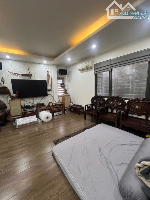 Bán nhà Nguyễn Văn Cừ Ngọc Lâm, 39/72m, 3 tầng, MT 5,6 m, gần cầu Chương Dương. - 3